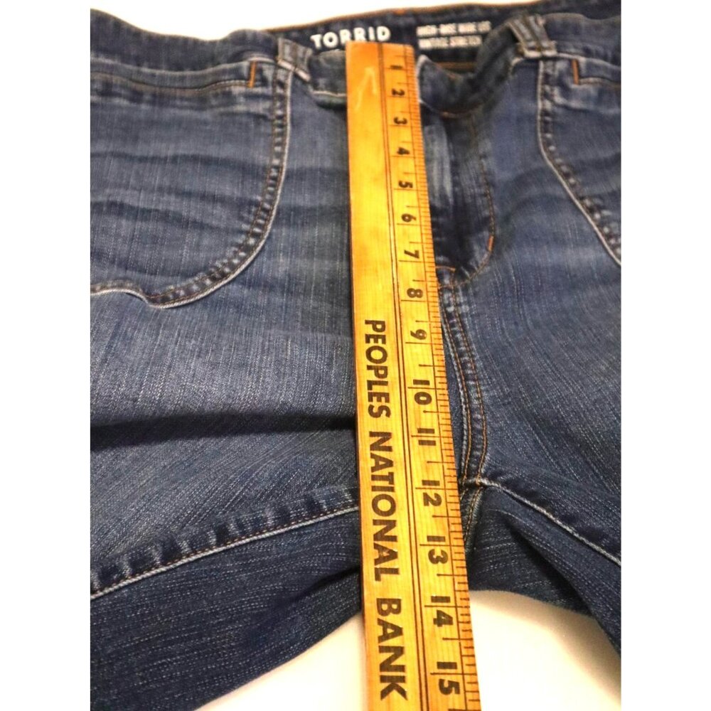 Torrid Jeans 14T High Rise Wide Leg Vintage Stretch Blue Tall Plus Y2K Normcore - Picture 7 of 8